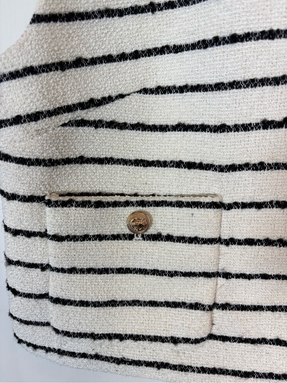 H&M Women's Bouclé Vest | Trendy White‎ Striped Vest Waistcoat | Size: S Pockets - Picture 6 of 9